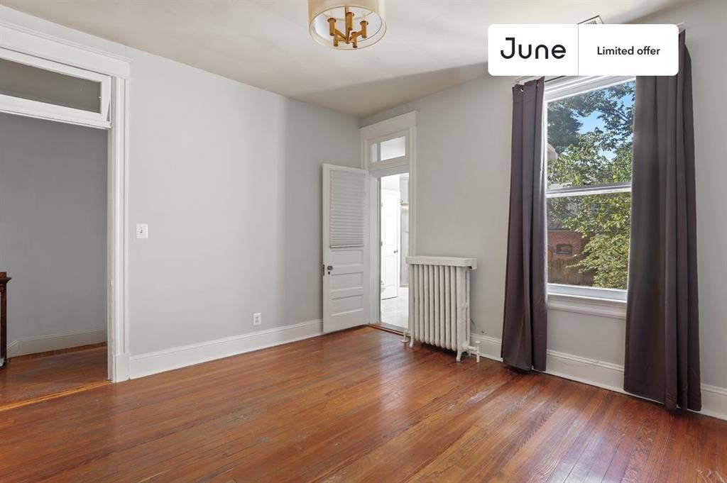 4 BR in Washington DC