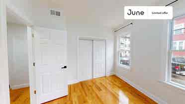 4 BR in Boston