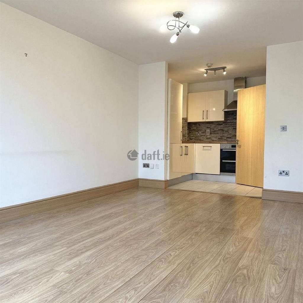 Dublin 11, two bedroom apt for rent