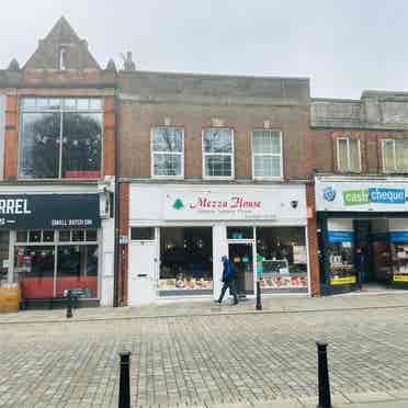 Room in High Wycombe Town