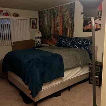 Room for rent Sherman oaks $