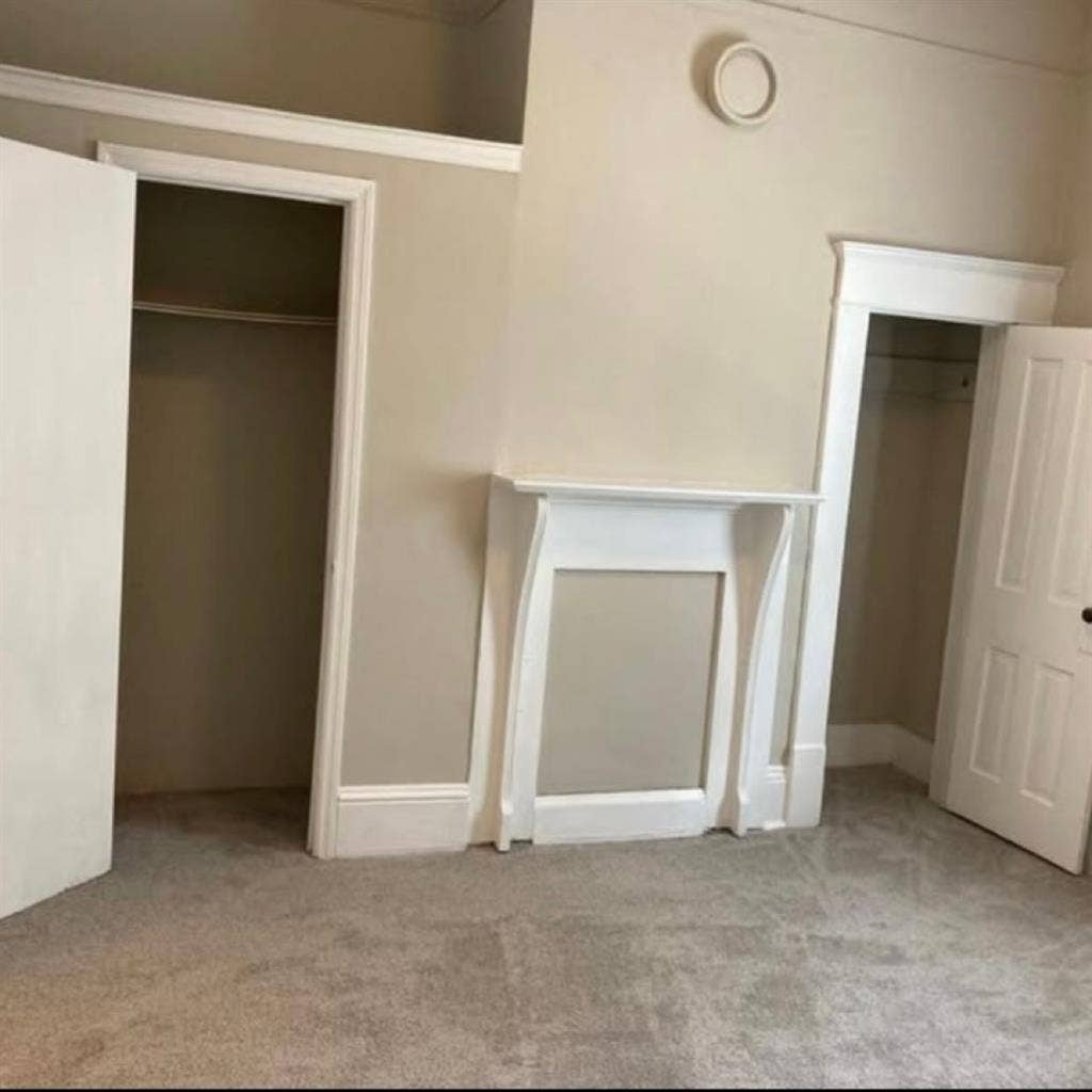 Private room for rent