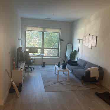 A spacious 1bedroom apartment av 