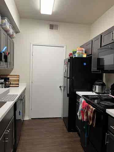 Looking to sublease from Jan 2025