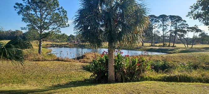 Room for rent on a golf course