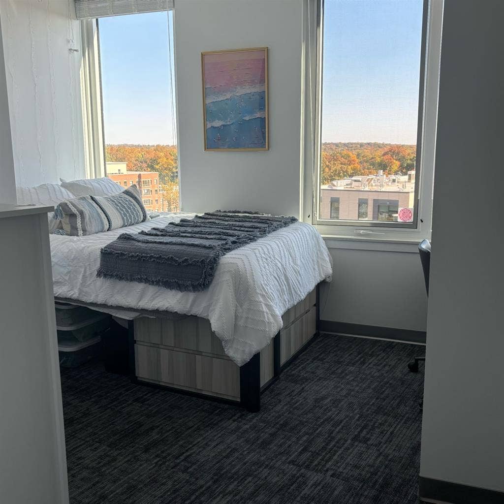 College Park Sublease