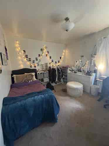 Private Room Sublease