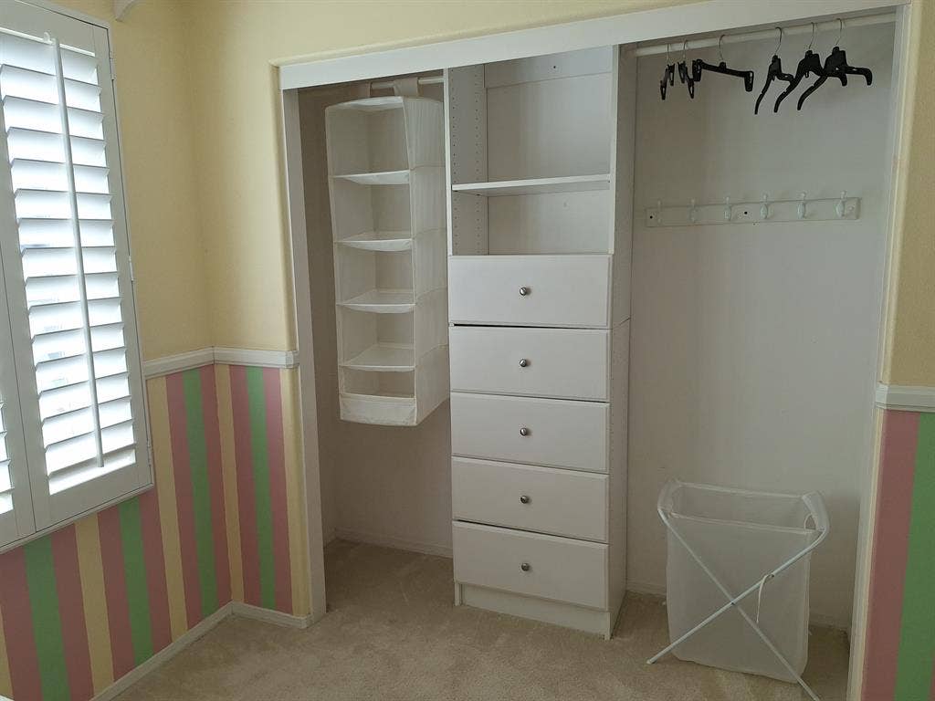 Furnished room for rent