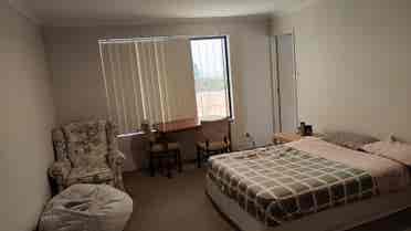 Large, furnished room in St James.