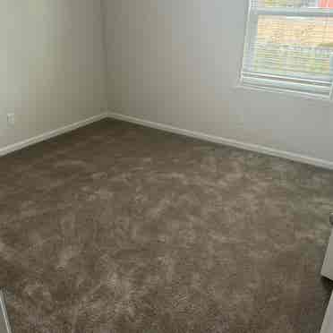 Large room for rent