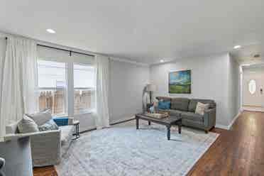 1 BR in Arlington