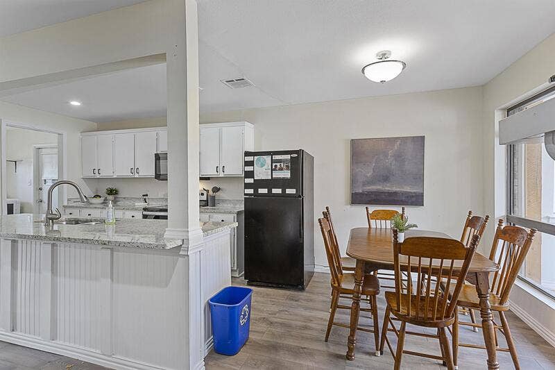 1 BR in Fort Worth