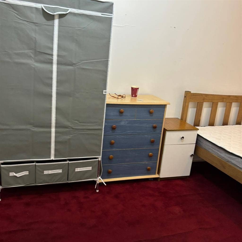 Double room for rent