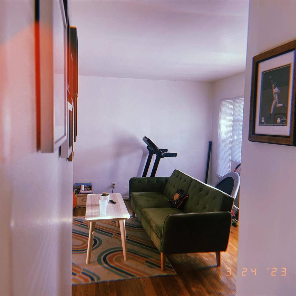 LOOKING FOR JANUARY/FEBRUARY SUBLET