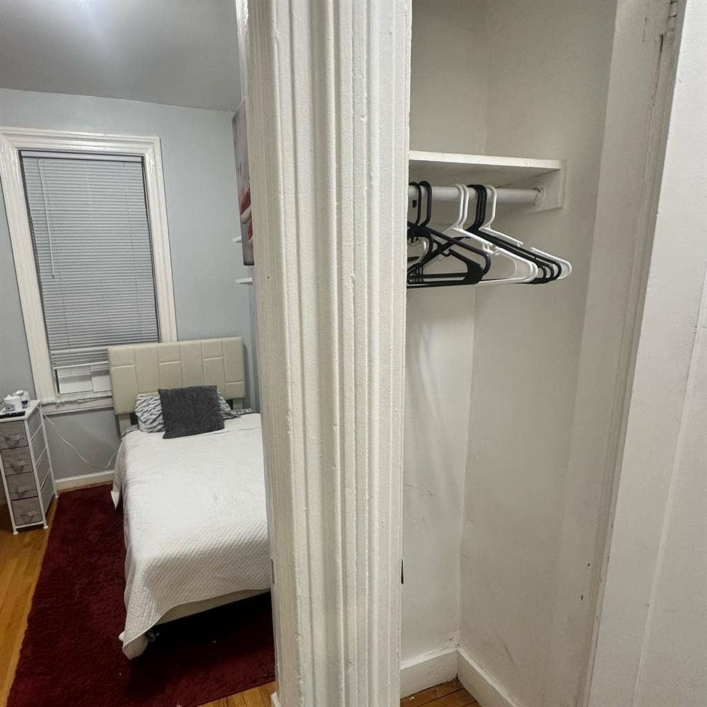 Private Room in Astoria for rent