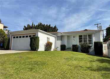 Charming, Updated Bungalow in LA