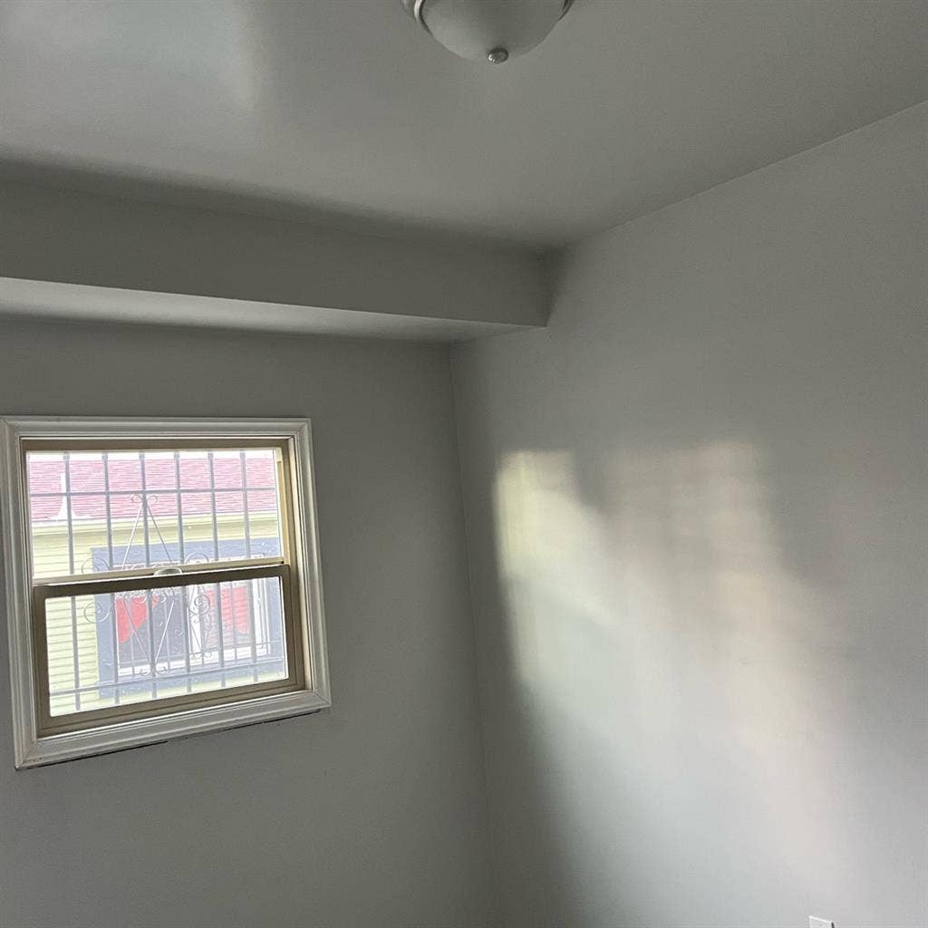 Room for rent in Oakland, CA