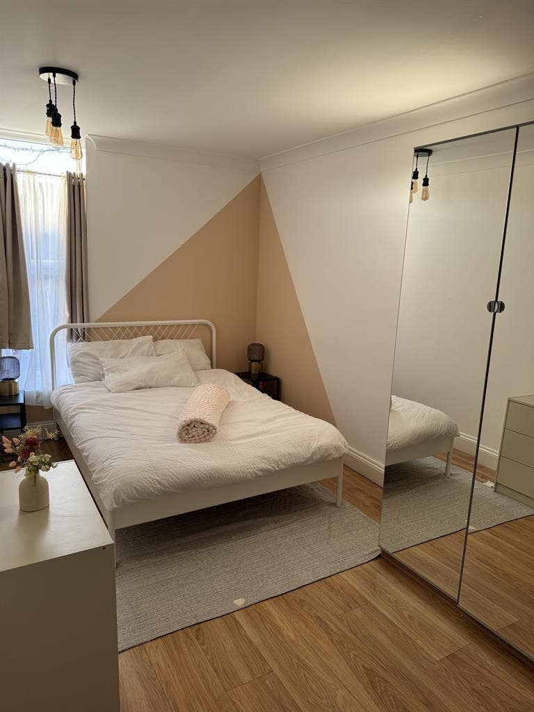 A beautiful double room shared hous