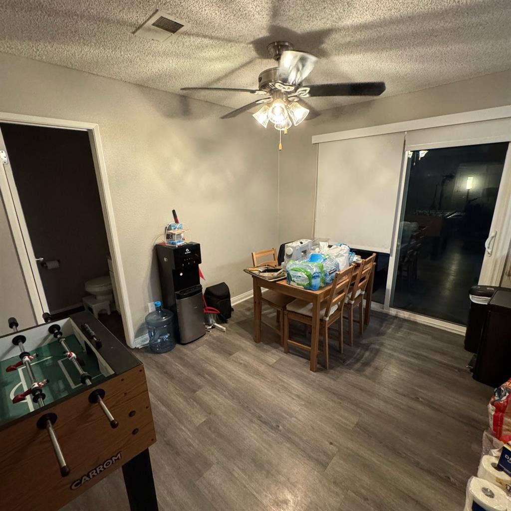 Looking for Roommate ASAP