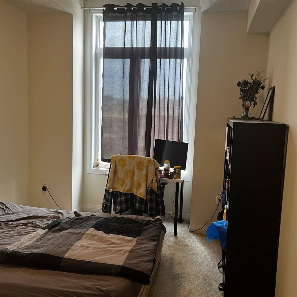 Private Room for Rent in Oakville