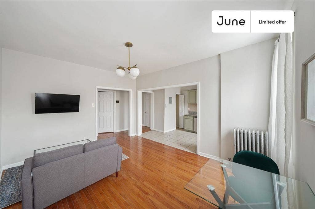 4 BR in New York City