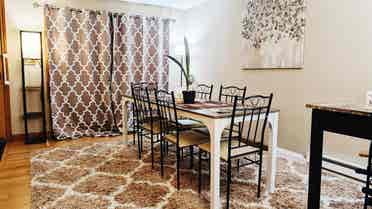 Medium room Everett Ma