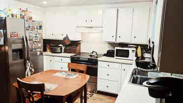 Medium room Everett Ma