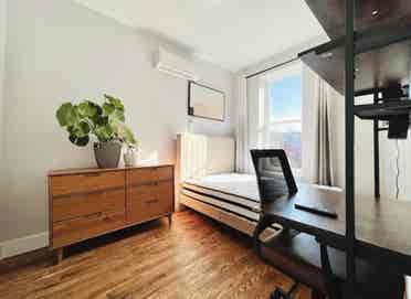 Furnished Room in Bedstuy