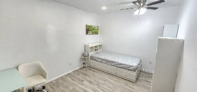 $+ Large,Furnished,Private Rooms