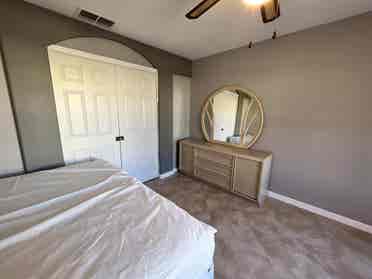 Furnished Room (includes utilities)