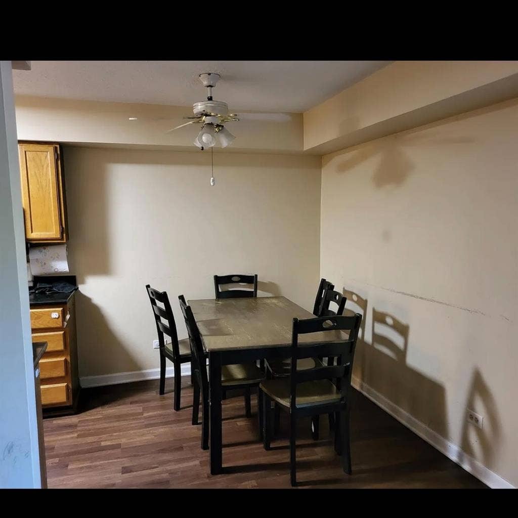 Private room available $/monthhs