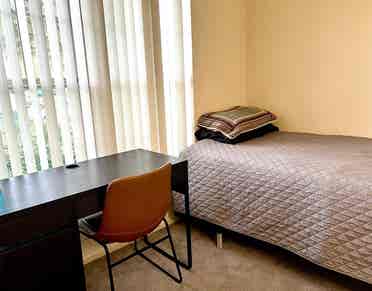 Furnished Room Quiet House