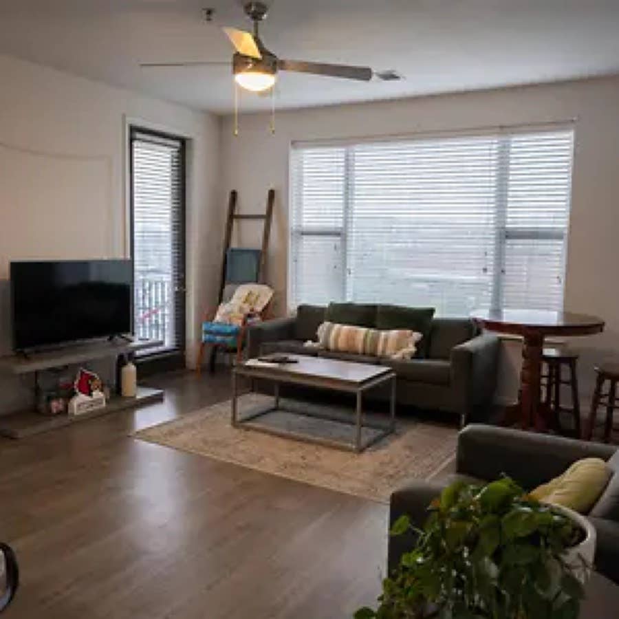 Sublease apartment