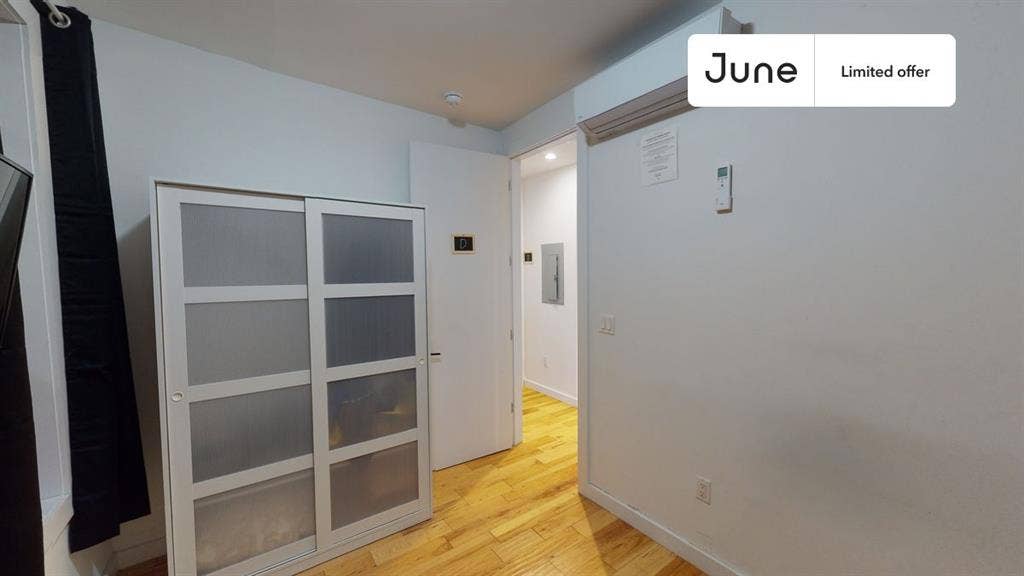 4 BR in New York City