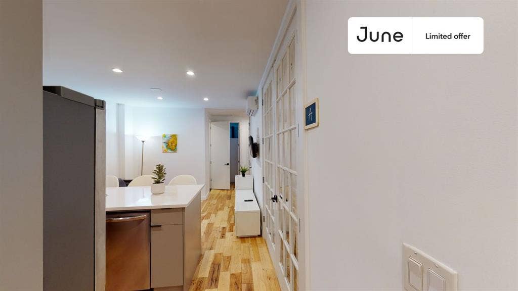 4 BR in New York City