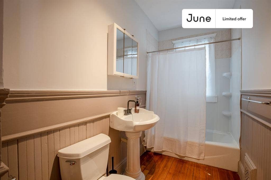 3 BR in Boston