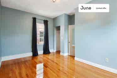 4 BR in Boston