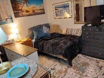 Private furnished room mature male