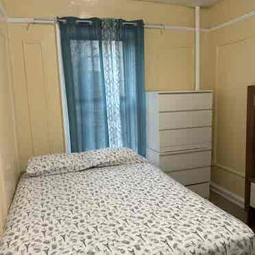 1br for rent. Shared bath/kitchen