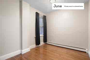 4 BR in Boston