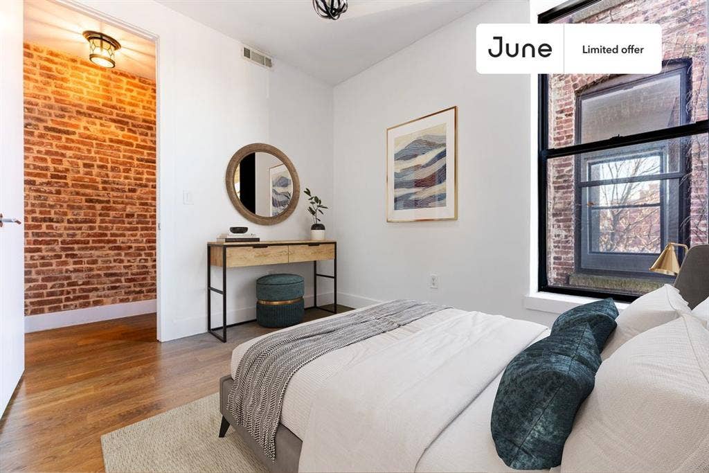 4 BR in New York City