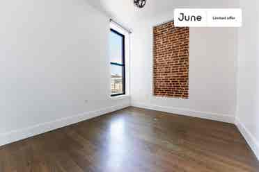 4 BR in New York City