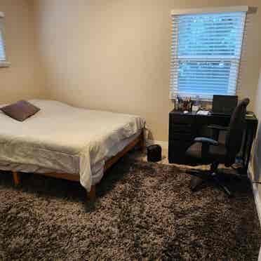 Female Roommate Needed ASAP!