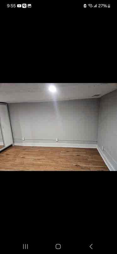 2 rooms available