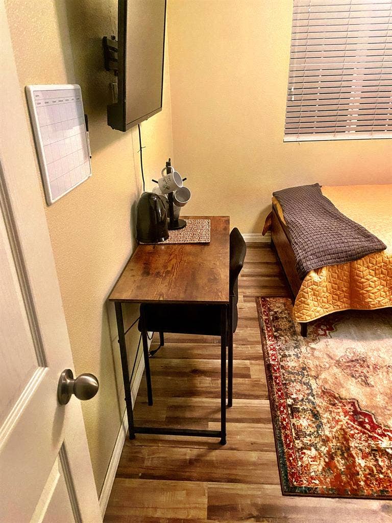 Room for rent shared bathroomm