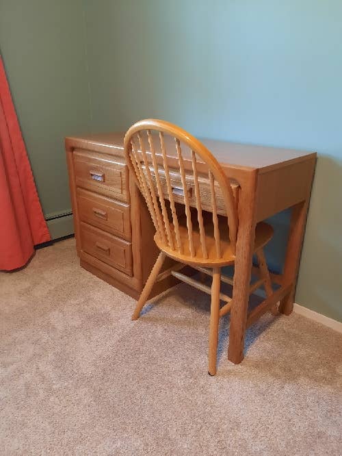 Bedroom for Rent in Roseville Condo