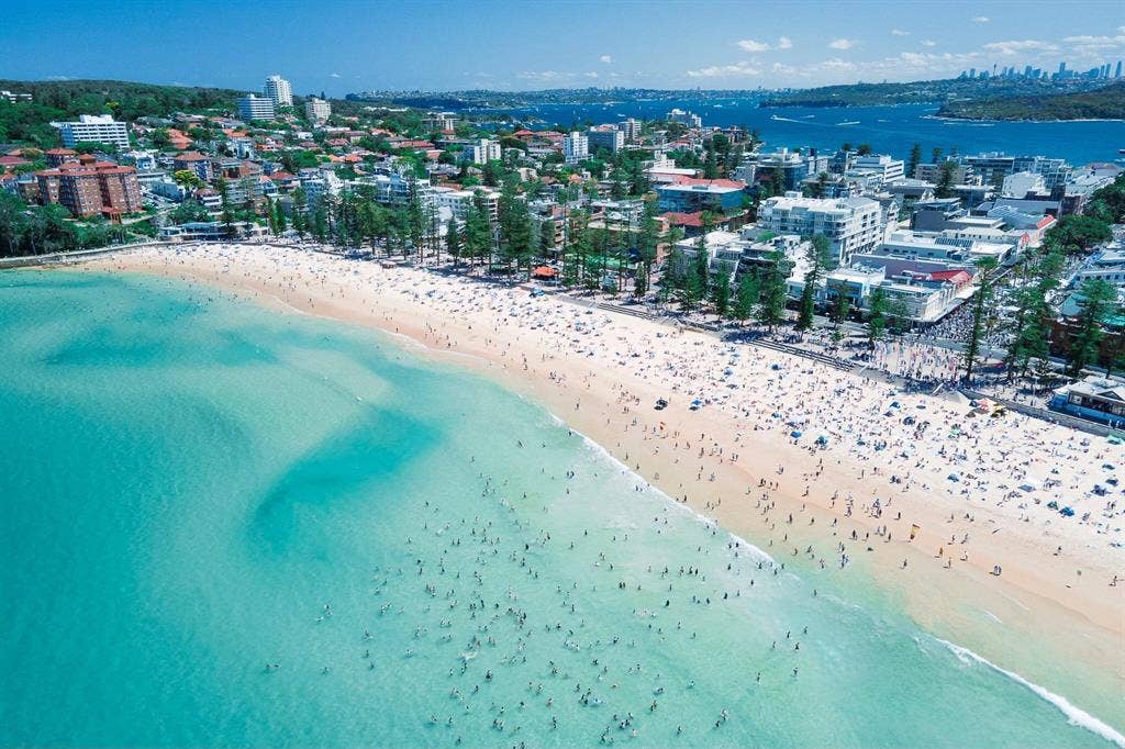 Beachside Living in Manly!