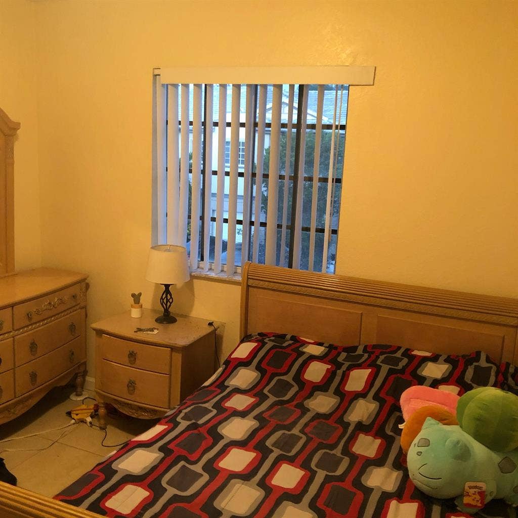 Furnished bedroom for rent