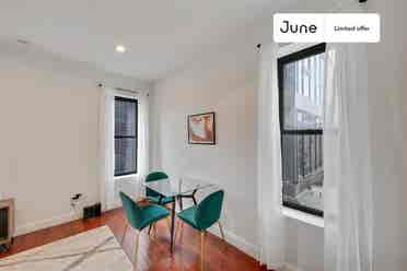 4 BR in New York City