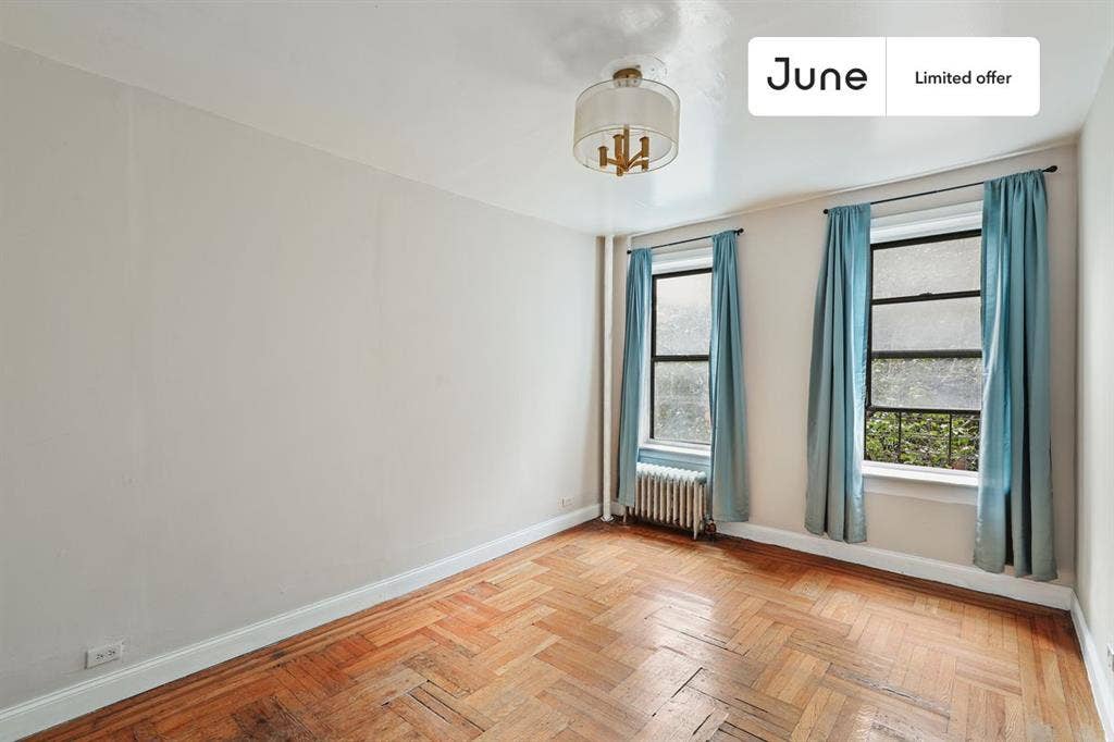 4 BR in New York City